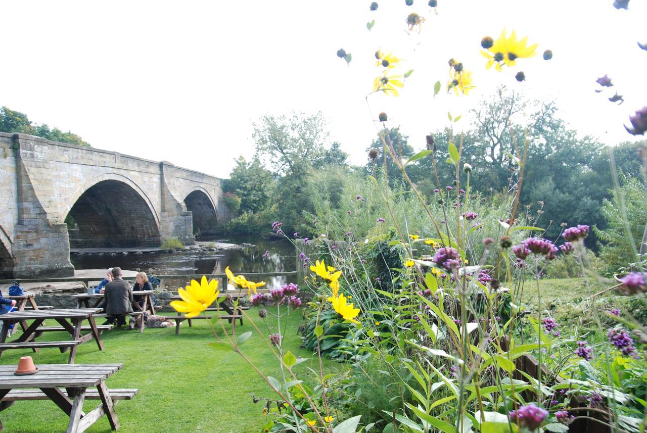 The Bull Inn West Tanfield Ripon Exteriér fotografie