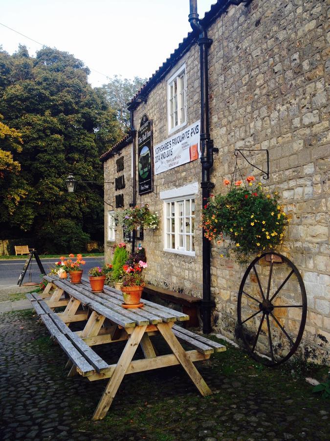 The Bull Inn West Tanfield Ripon Exteriér fotografie